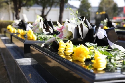 【太原公墓】老人下葬女儿应不应该去